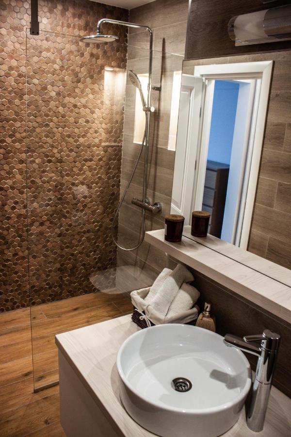 Eurocomfort Apartments Piatra Neamţ Exterior foto